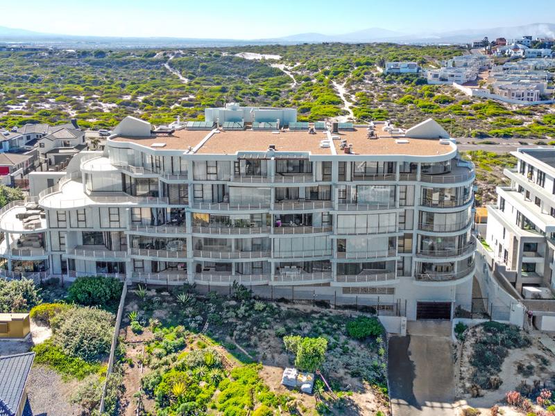 2 Bedroom Property for Sale in Bloubergstrand Western Cape